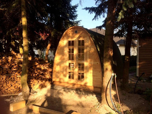 Sauna Pod 2,4 m x 3,0 m – Fichte