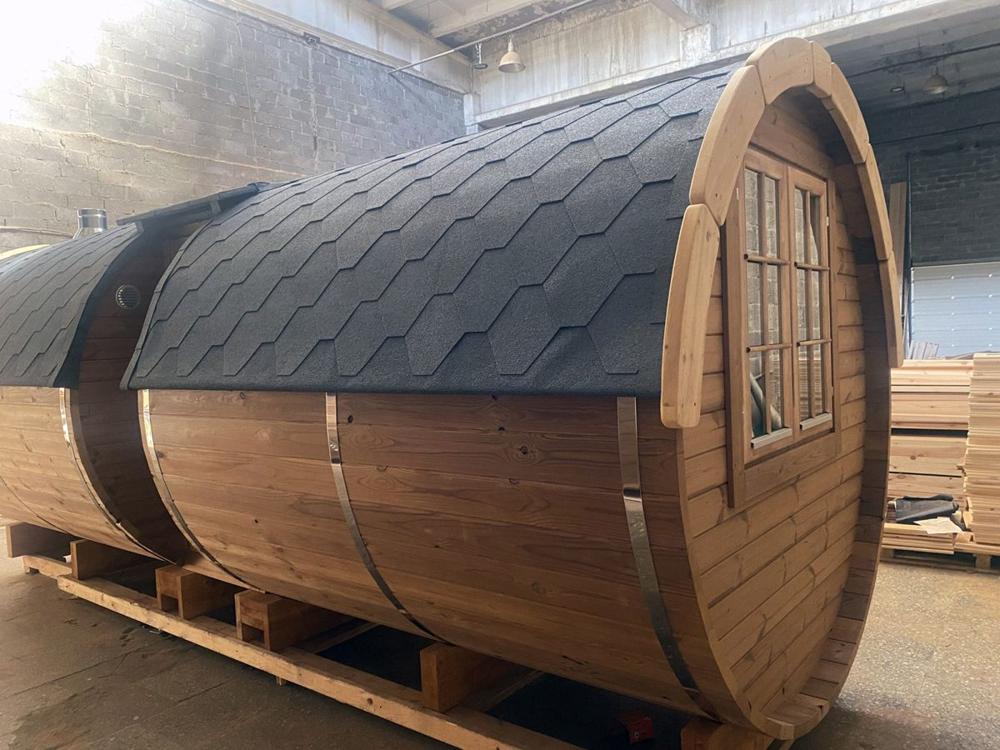 Saunafass 5,9 m/Ø 2,27 m mit Umkleideraum – Thermoholz