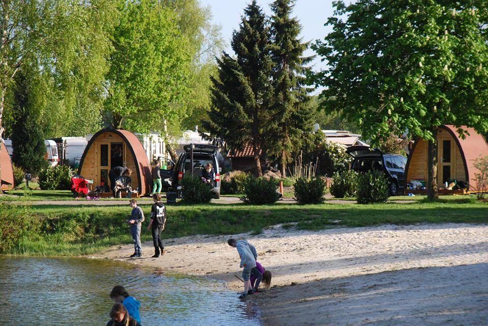 Camping Pod 2,4 m x 3,5 m – Thermoholz