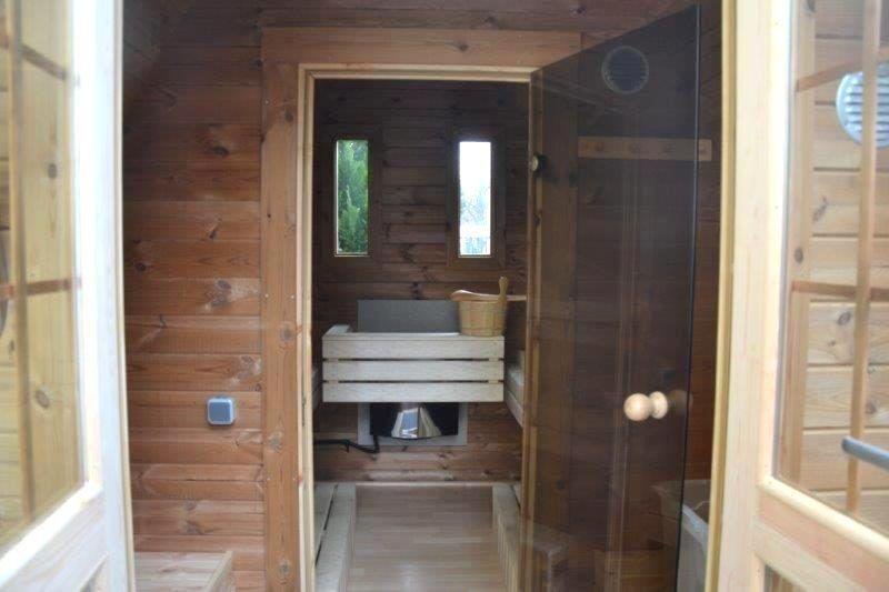 Sauna Pod 2,4 m x 4,0 m – Thermoholz