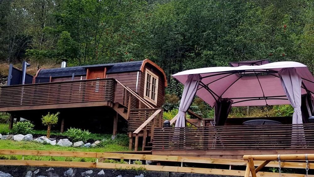 Sauna-Bus 2,3 m x 5,9 m – Thermoholz