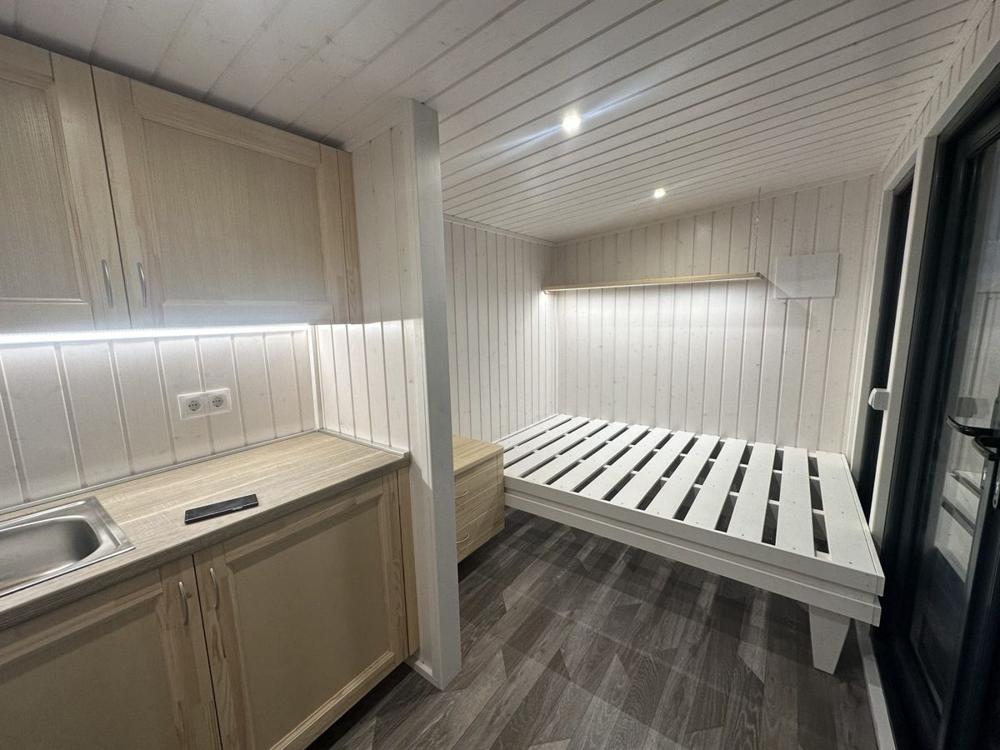 MO-House                  2.3 m x 3.9 m