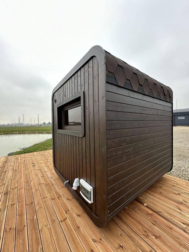 quadratisch Sauna Comfort aus KieferHolz          3.0 x 2.3 m