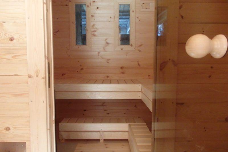 Sauna-Bus 2,3 m x 4,0 m – Fichte