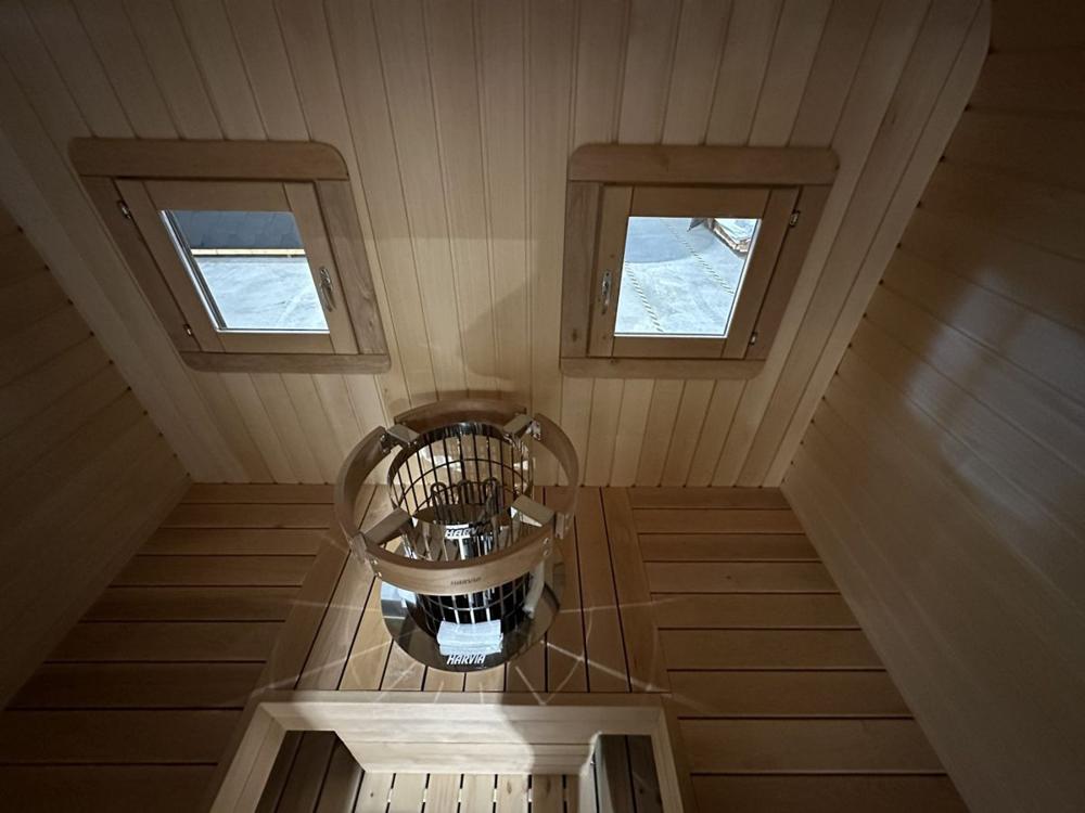 quadratisch Sauna aus Thermoholz 2.3 x 2.3 m