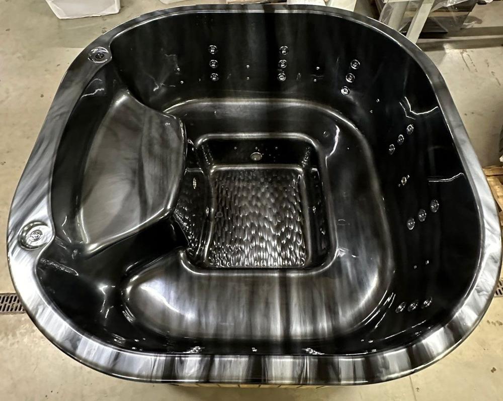 Acryl Hot Tub Andorra Ø 2,1 m mit Innenofen