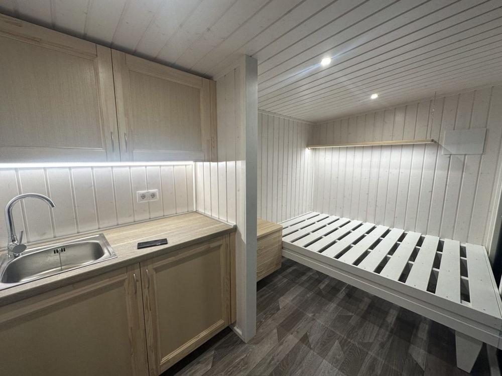 MO-House                  2.3 m x 3.9 m