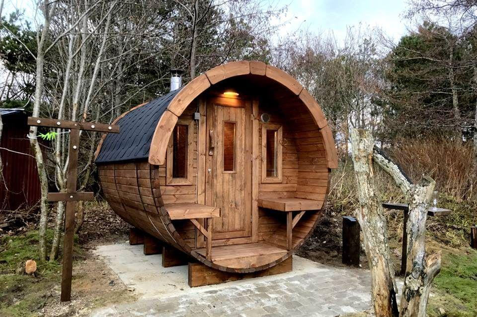 Saunafass 4,0 m/Ø 1,97 m mit Umkleideraum – Thermoholz