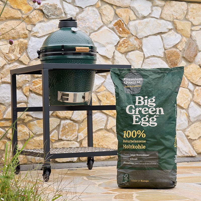 Big Green Egg 100 % naturbelassene Holzkohle – 4,5 kg – Original Herstelleraufnahme 2 von 3, Artikel 666380