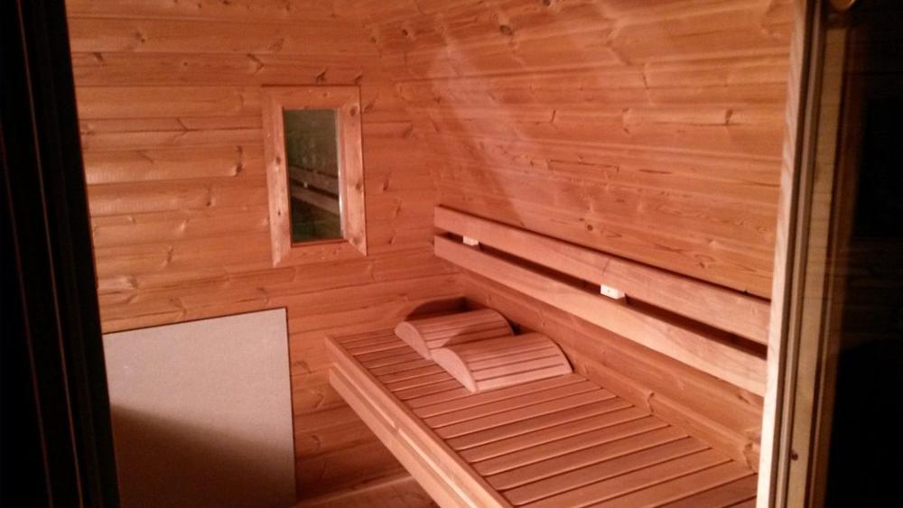 Sauna Pod 2,4 m x 3,5 m – Thermoholz