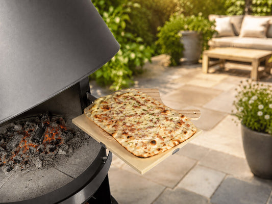 Pizzastein mit Halterung für Gartenkamin
